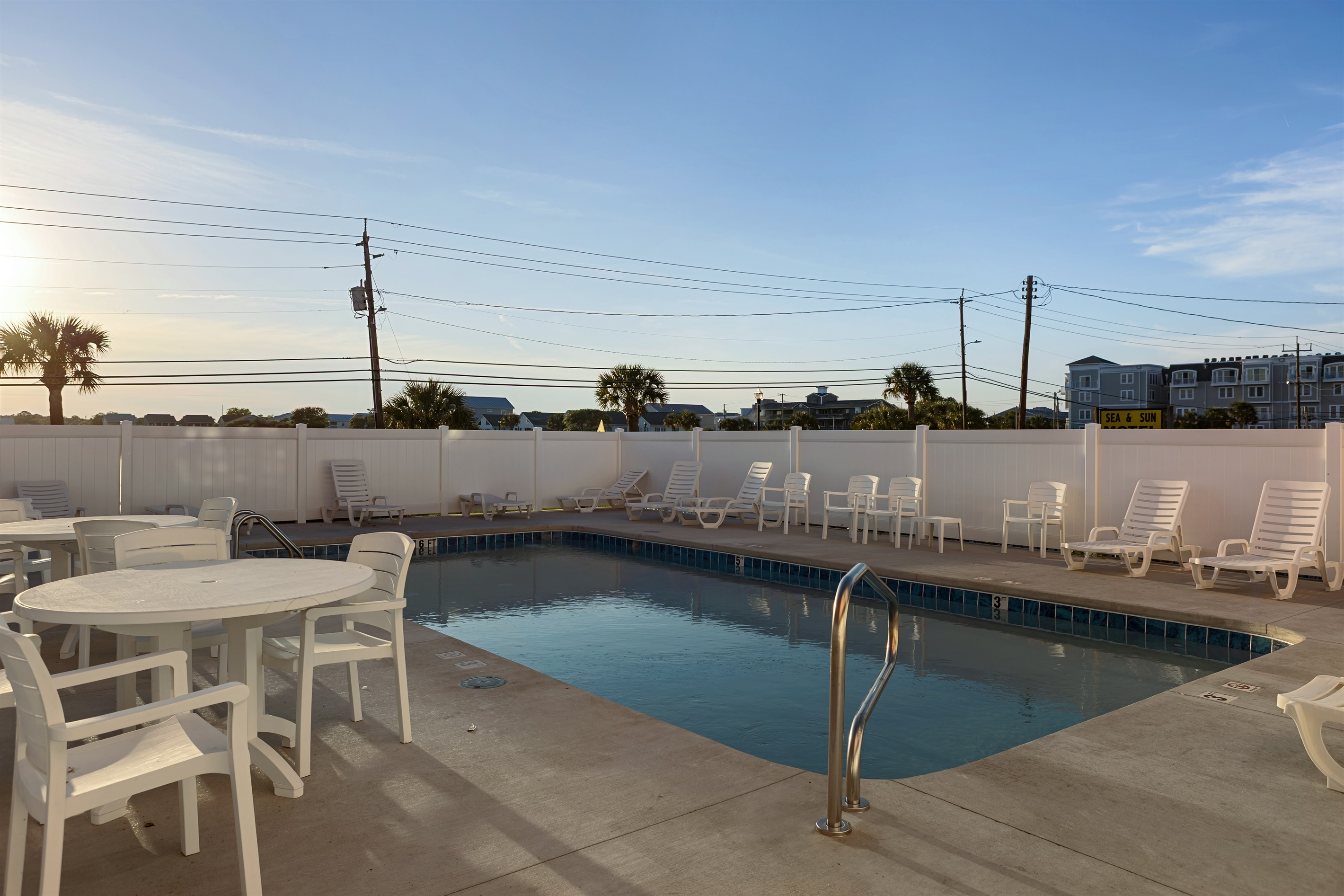 Community pool