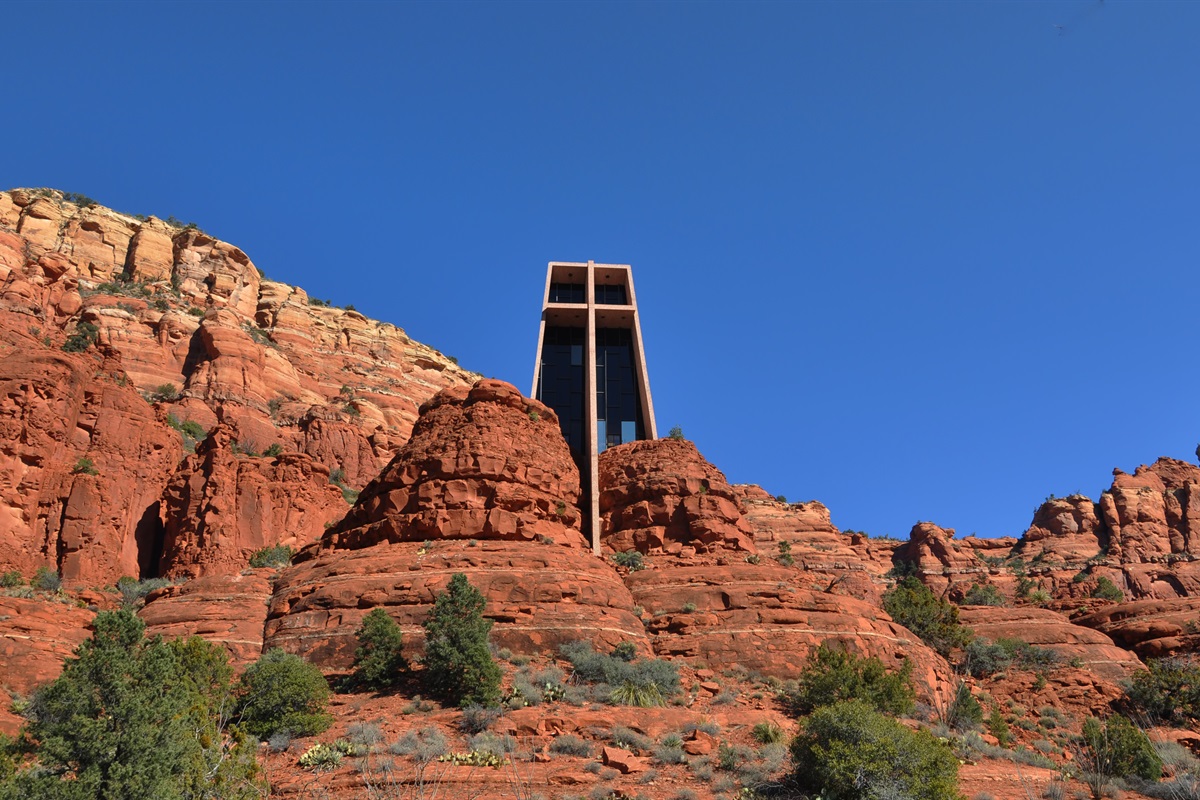 Just minutes from Sedona’s iconic Chapel of the Holy Cross—one of the area’s most breathtaking landmarks