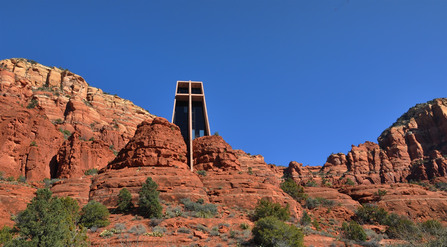 Just minutes from Sedona’s iconic Chapel of the Holy Cross—one of the area’s most breathtaking landmarks