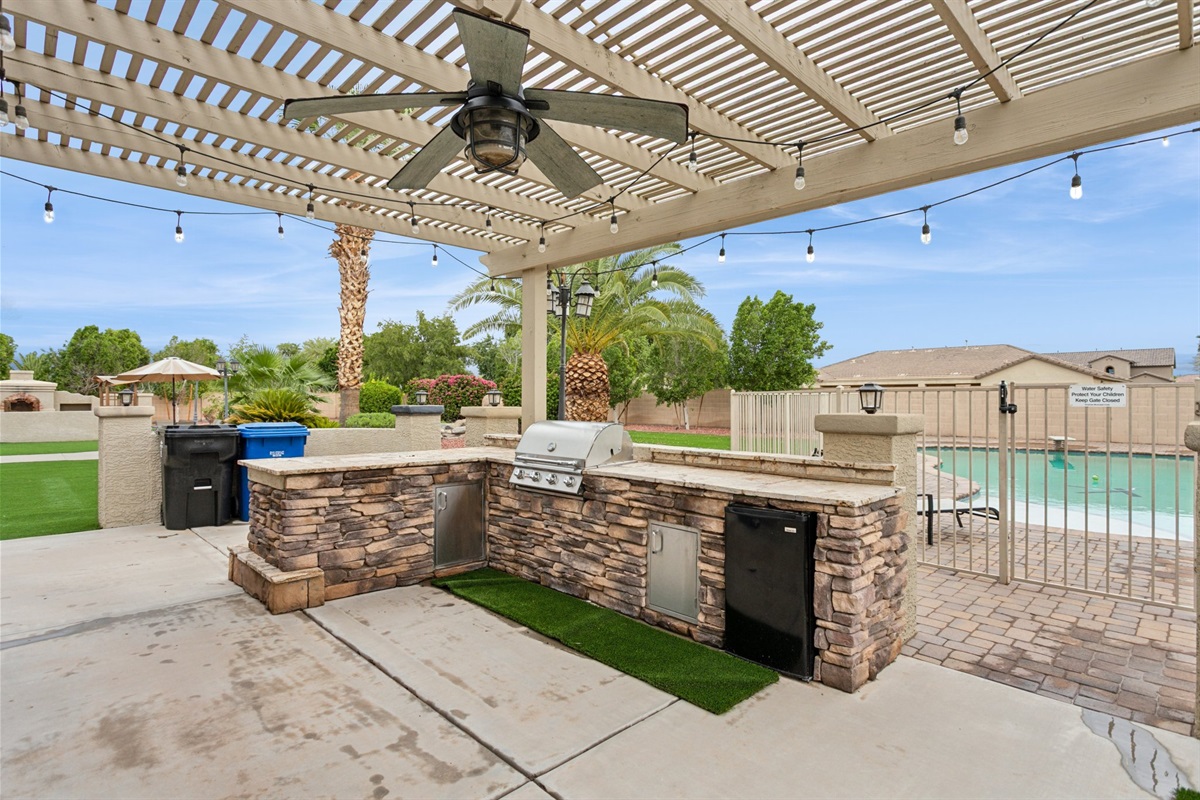 Desert Cove Escape | 5BR Retreat w/ Pool & Casita — Desert Cove Escape | 5BR Retreat w/ Pool & Casita, Surprise, Arizona — photo 77