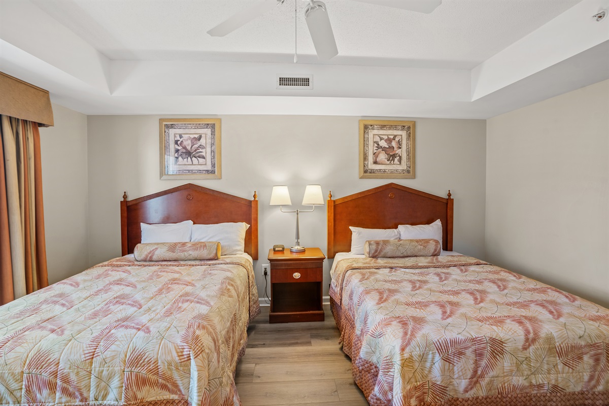 2nd Bedroom - Double Queens