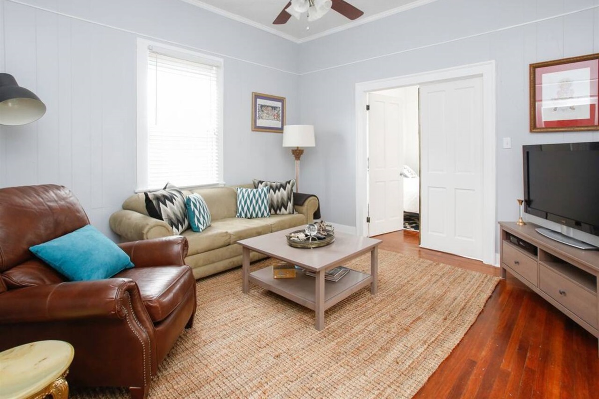 Living room looking at the door to the twin bedroom.