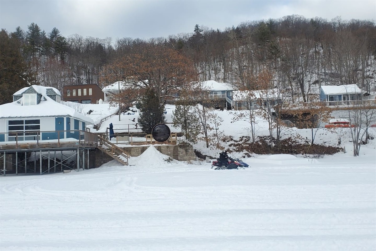 Winter wonderland off and on the lake