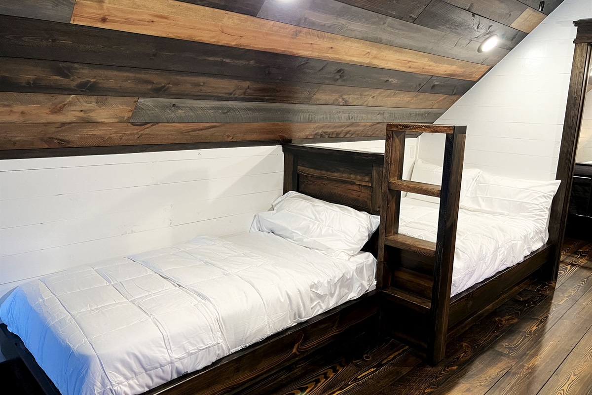 Bunk Area (common area)