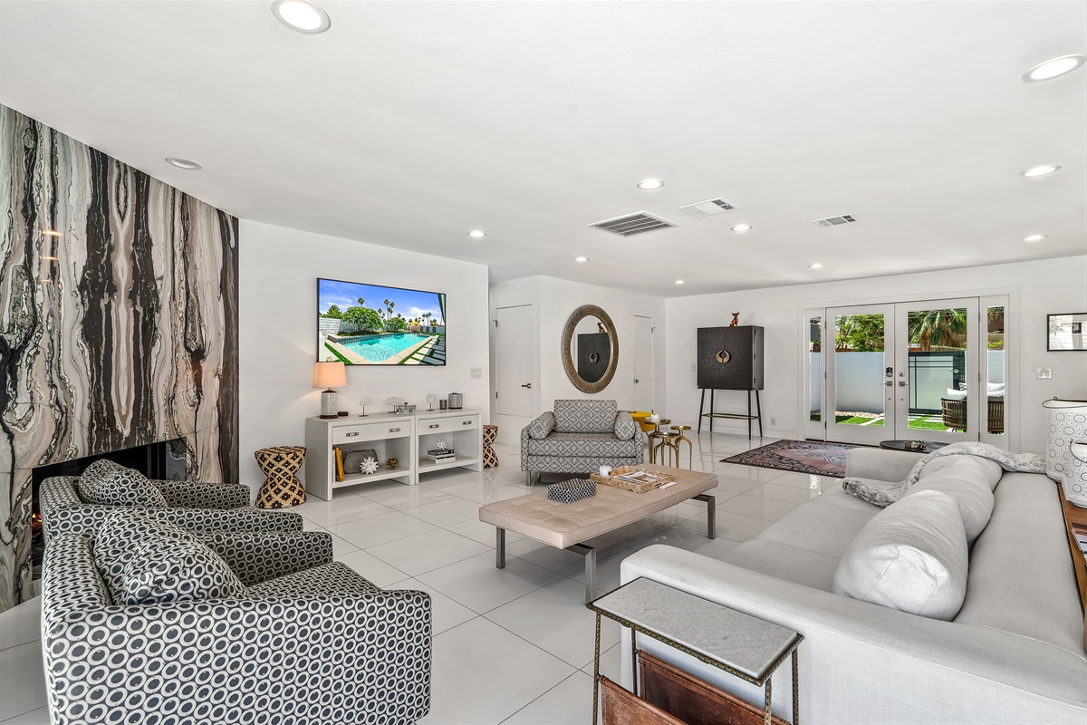 great room facing front door