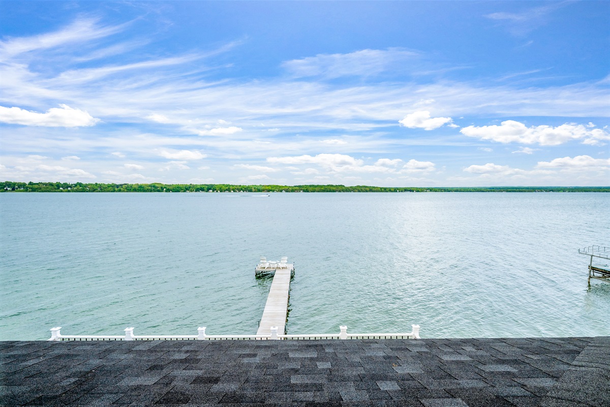 Breathtaking panoramic lake views with a private dock perfect for sunset lounging 🌅🚤🌊
