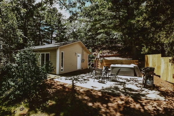 Grill and hot tub area