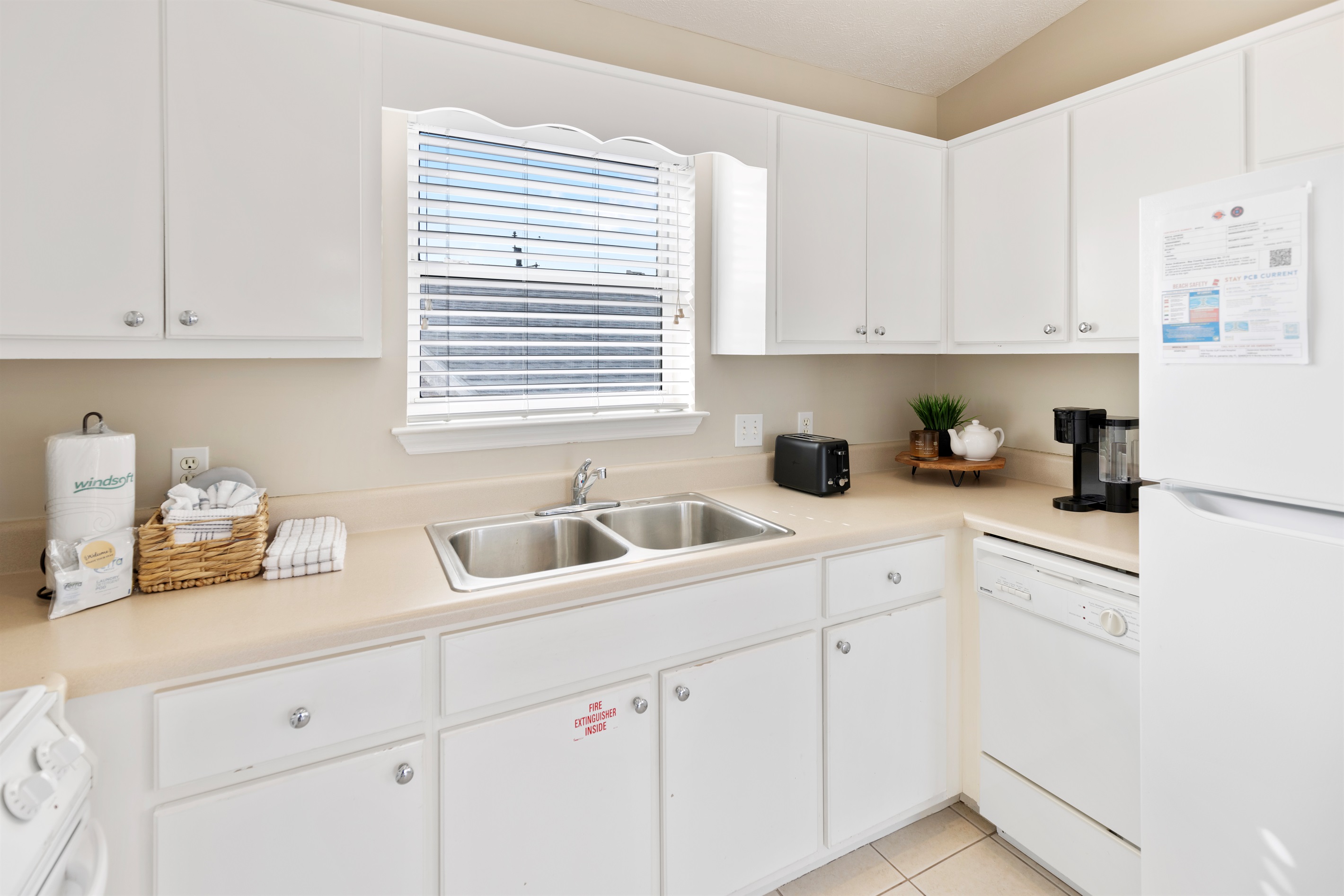 2nd Floor Guest House (Full Residence)