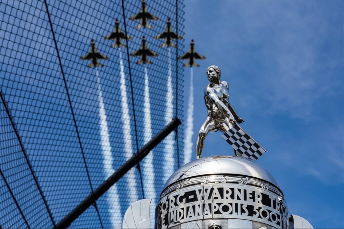 We are home to the iconic Indianapolis Motor Speedway - a perfect stay for race fans and Indy 500 traditions. 