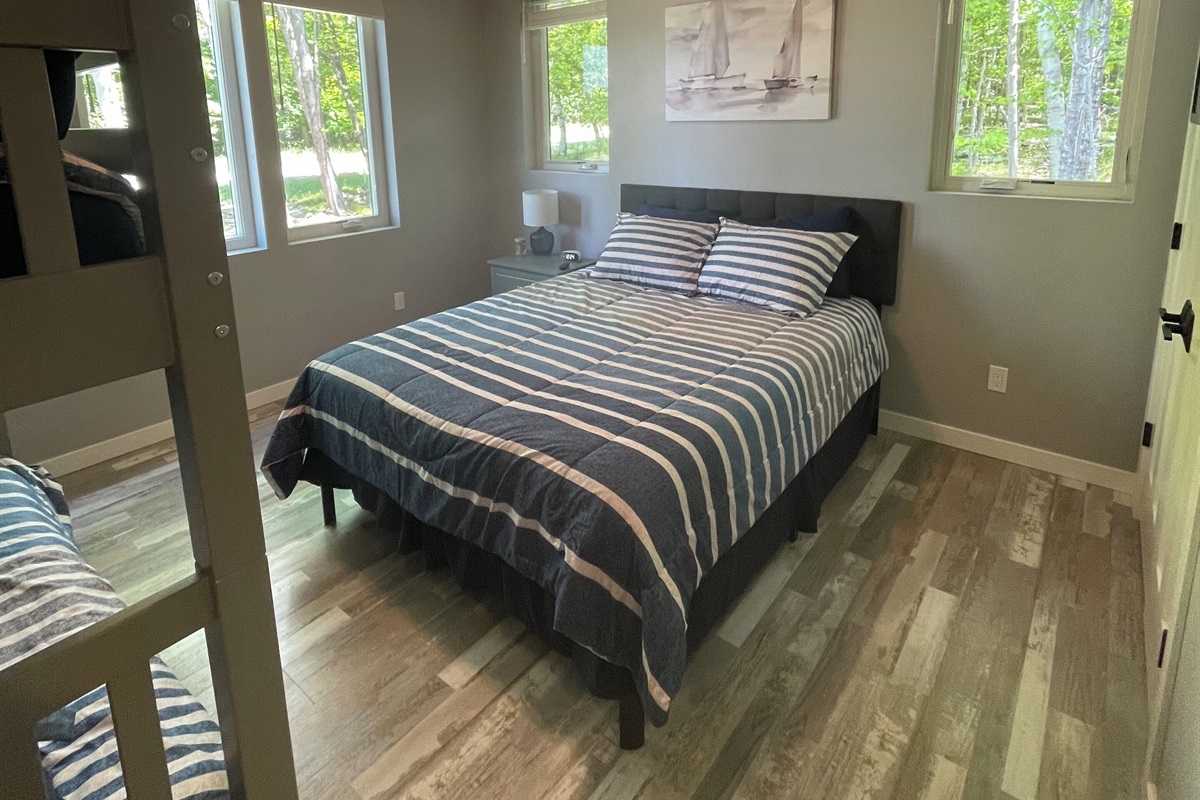 House 1 - bedroom 4 with queen bed and twin bunk beds