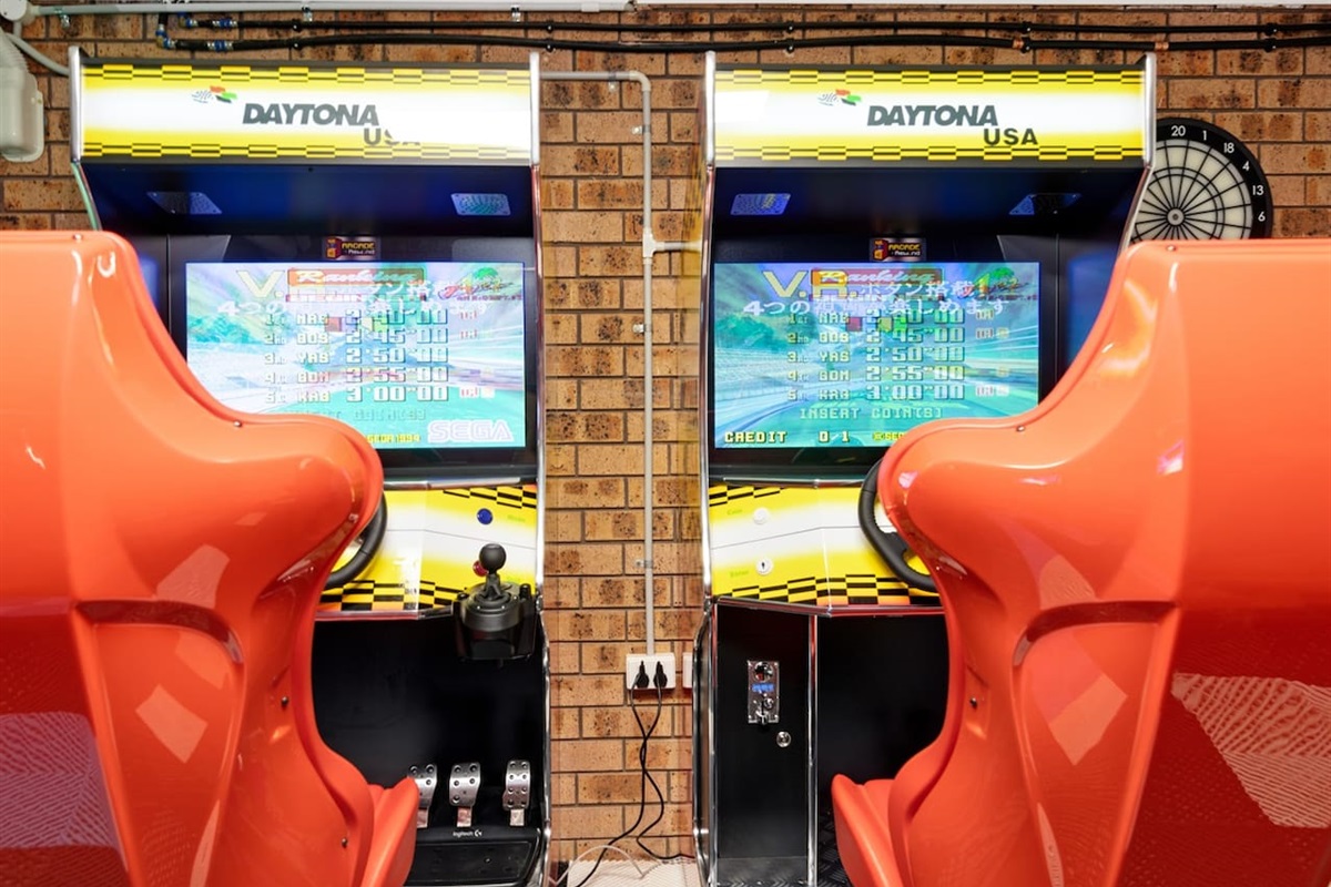 2 Daytona Machines 151 games