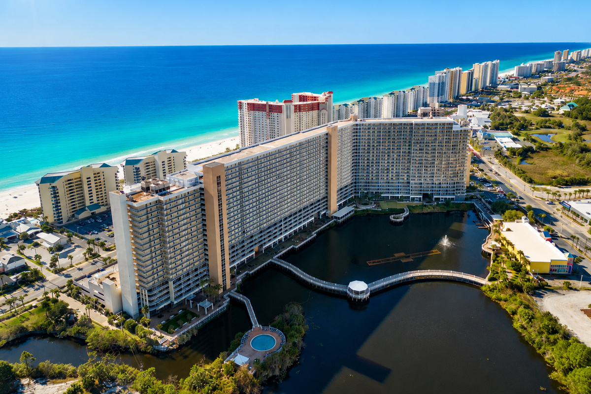 Laketown Wharf Amenities