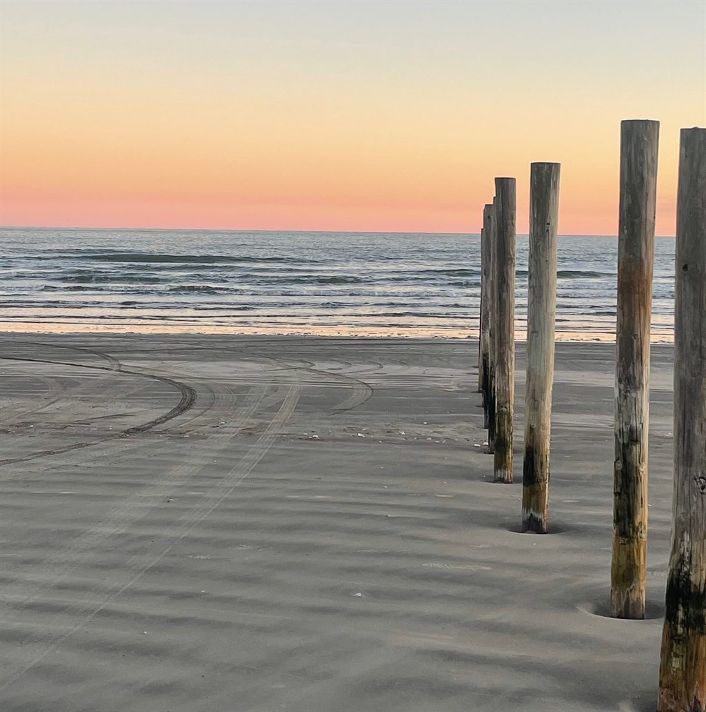 Sea Isle beach access and parking area