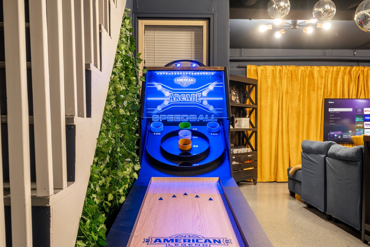 🎳 Challenge your friends to a round of Skee-Ball