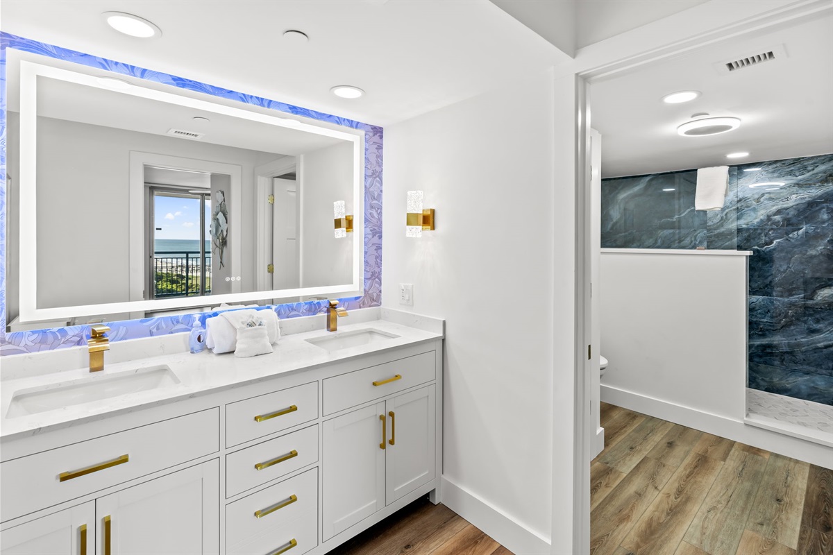 Main Bathroom