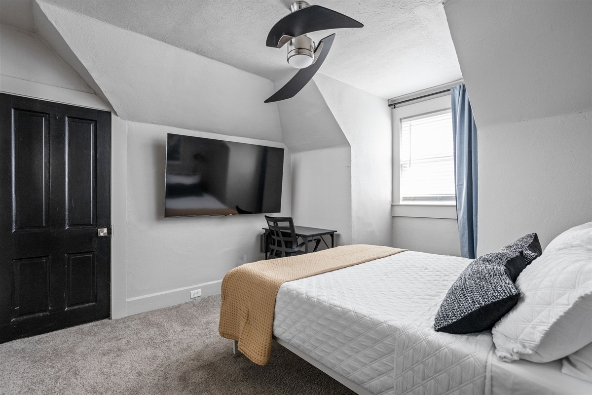Sleep comfortably in a queen size memory foam bed and blackout curtains. Watch your favorite shows and movies on the smart TV.