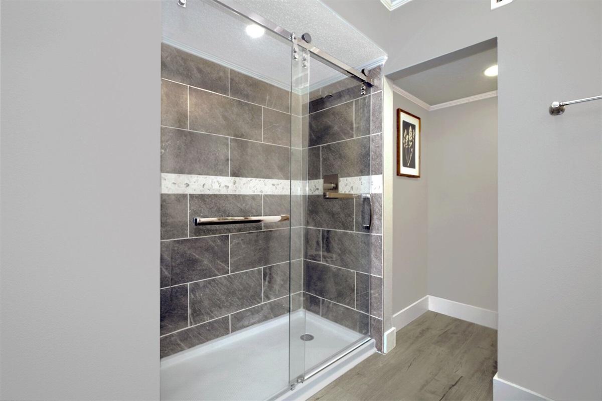 Main Floor Bath Large walk in shower