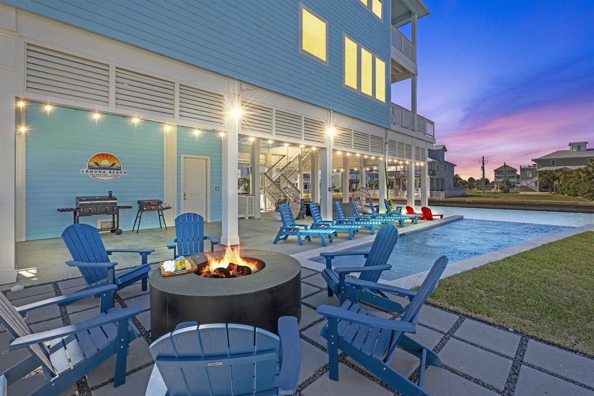 cbb684cafecc4b1a93ba39eed8aeec78 Large | Beachhouse | Texas | TX | Vacation Homes | Galveston | Crystal Beach | Kokomo | Breezy Days | Beachfront Elegance | Sunrise Serenity | Southern Sands Property Management, LLC