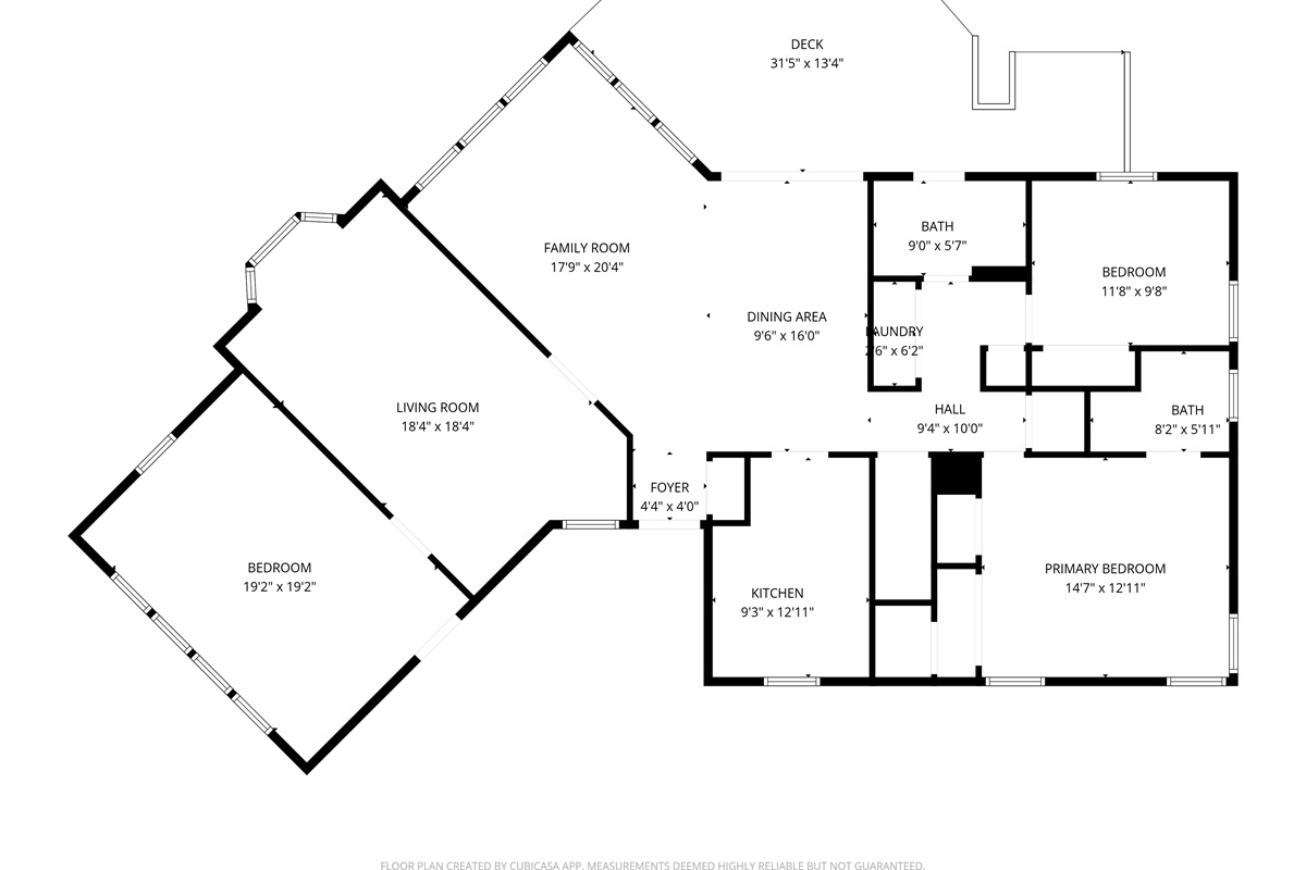 Single-level layout with dual wings to ensure total evening privacy