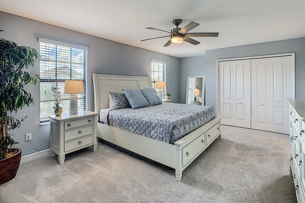 Master Suite-2nd Floor-King Bed