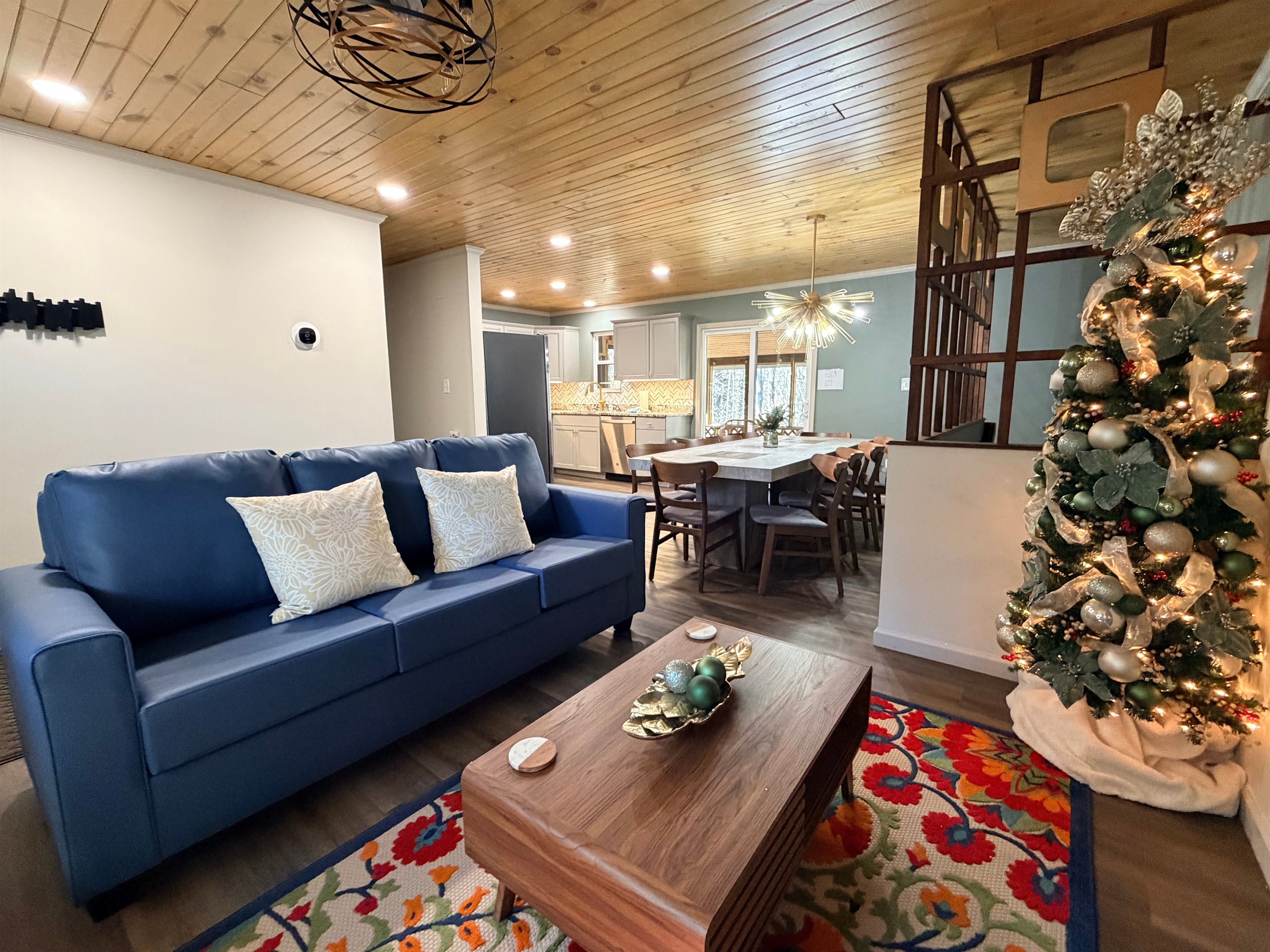 You'll create memorable family moments around the tree!