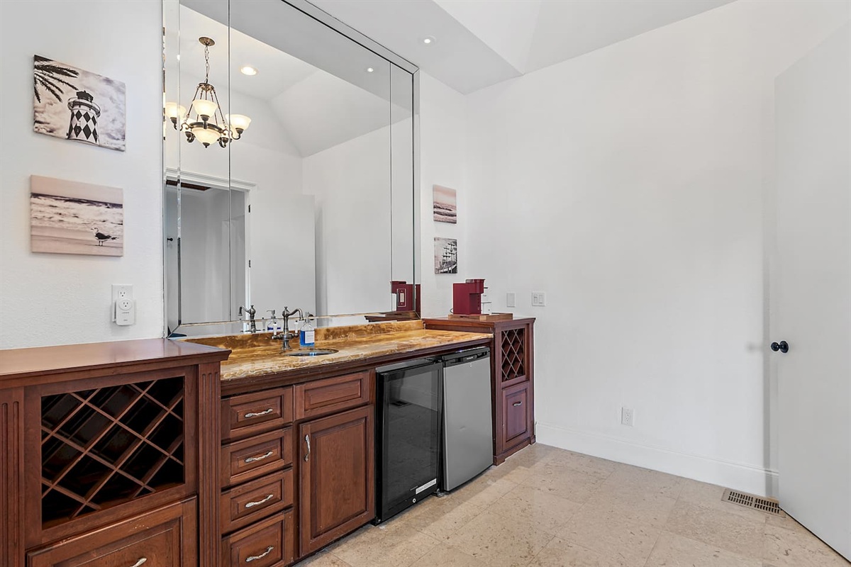 Wet bar out side the grand master suite 