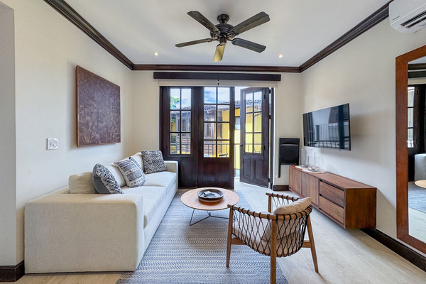 Steps from the Beach | 2BR Flat in Las Catalinas