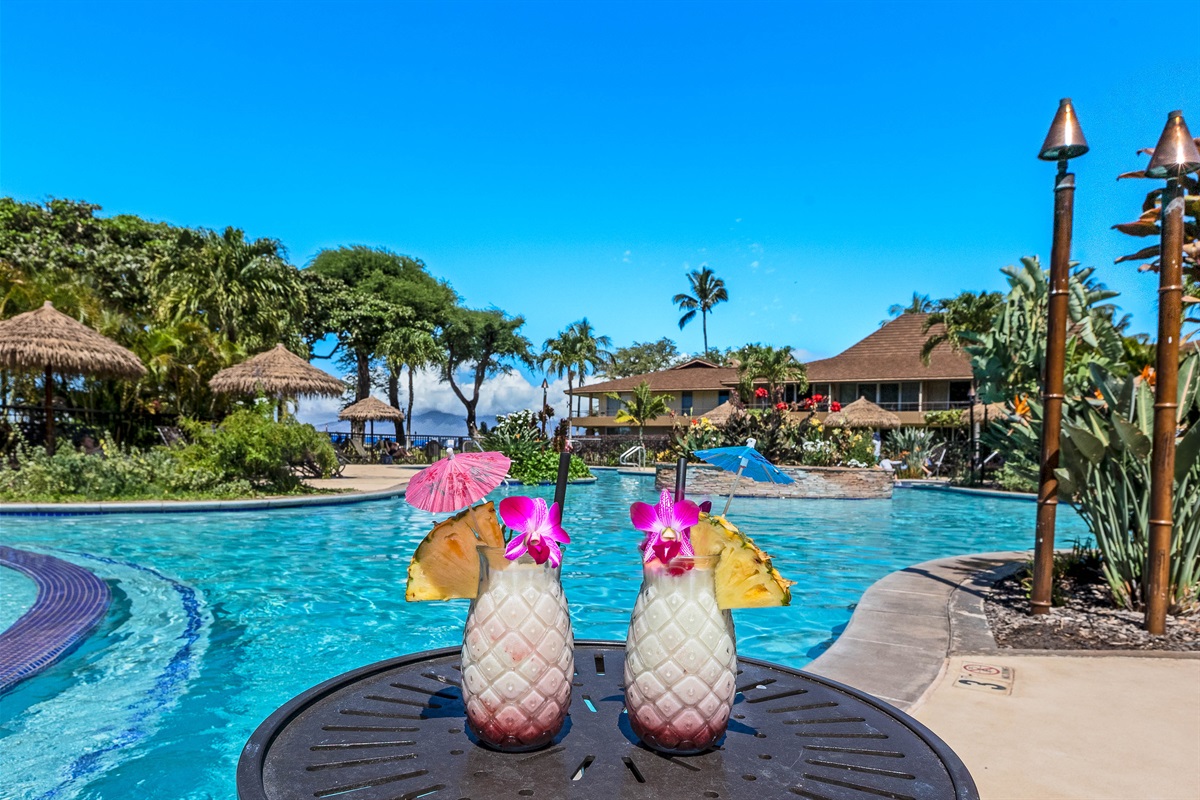 Pool Side Drink Service