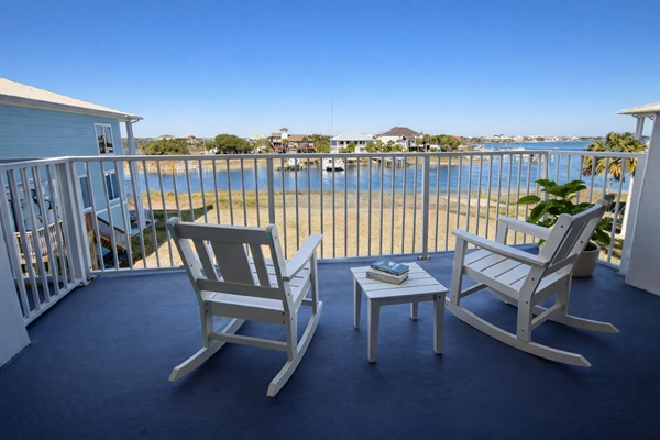 Wake up to relaxing mornings and sunset evenings