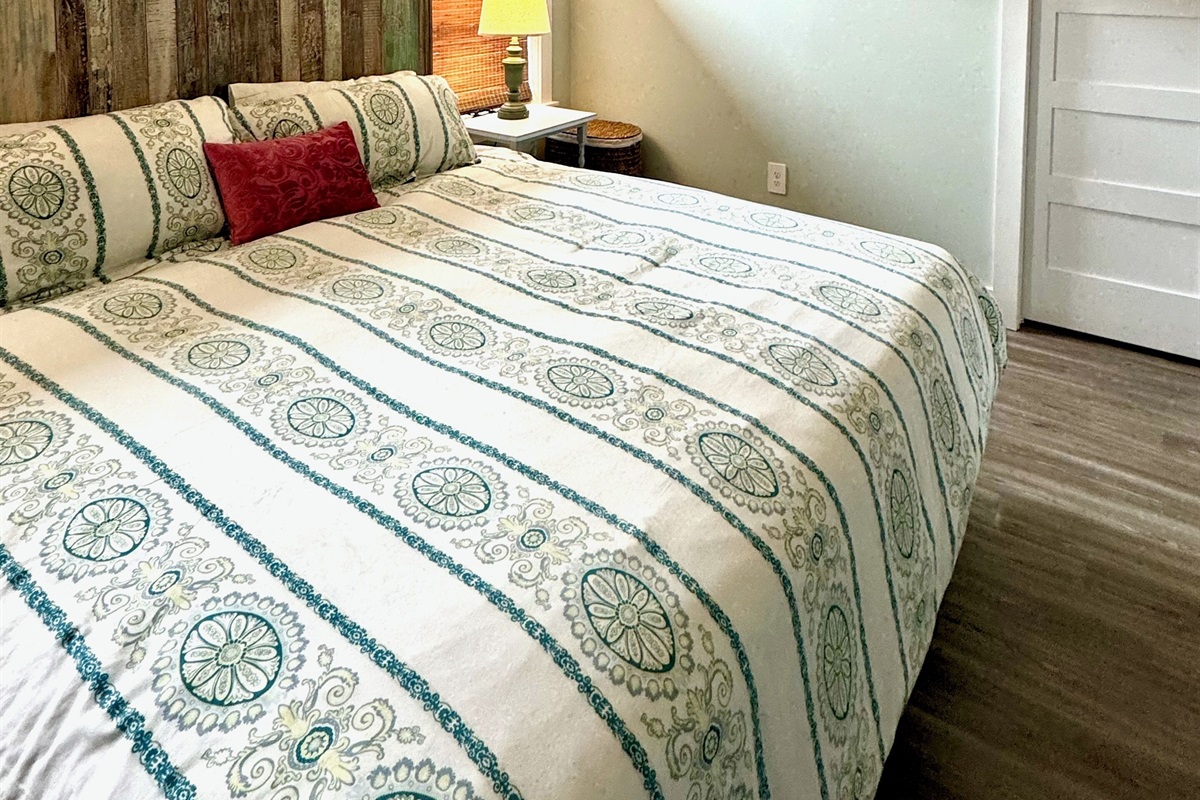 Second King Bed with large walk-in closet,  access to shared bath, linens