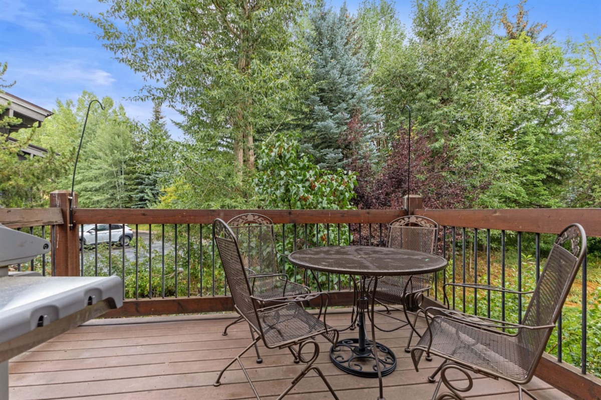 Private Deck