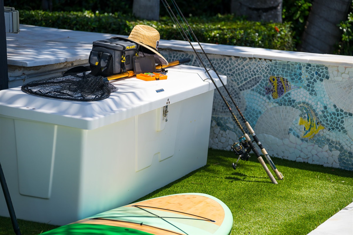 Fishing rods, a tackle box and a stand up paddleboard will keep you entertained each and ever day.