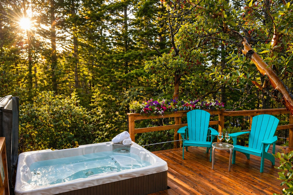 Hot tub