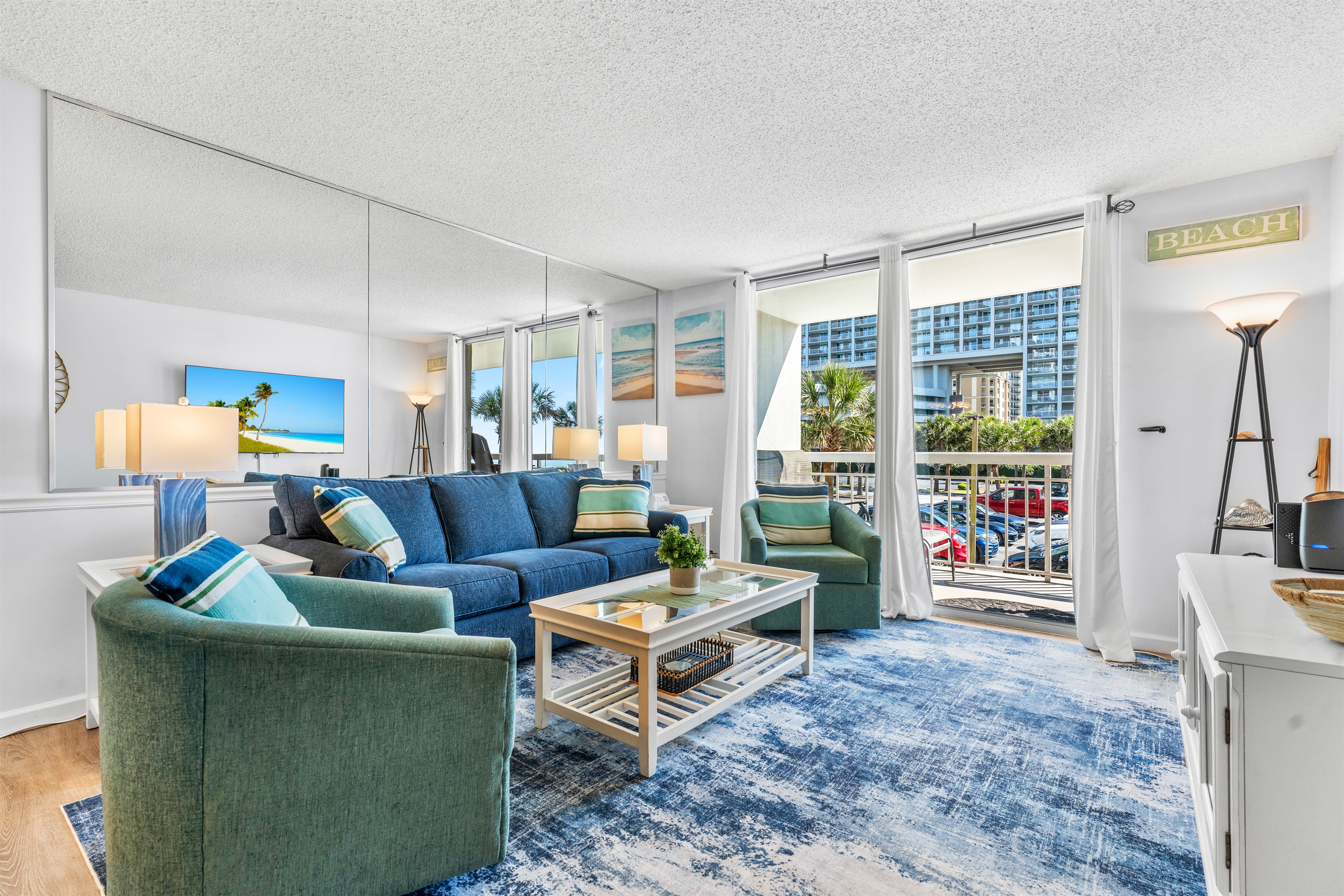 Large Living room area with balcony access