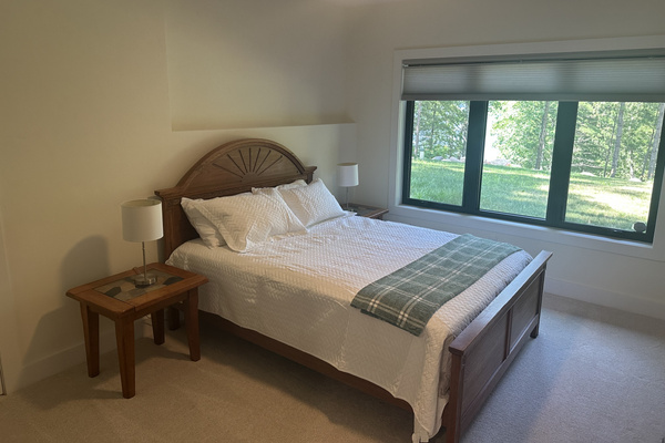 Bedroom 3 - Lower Level - Queen