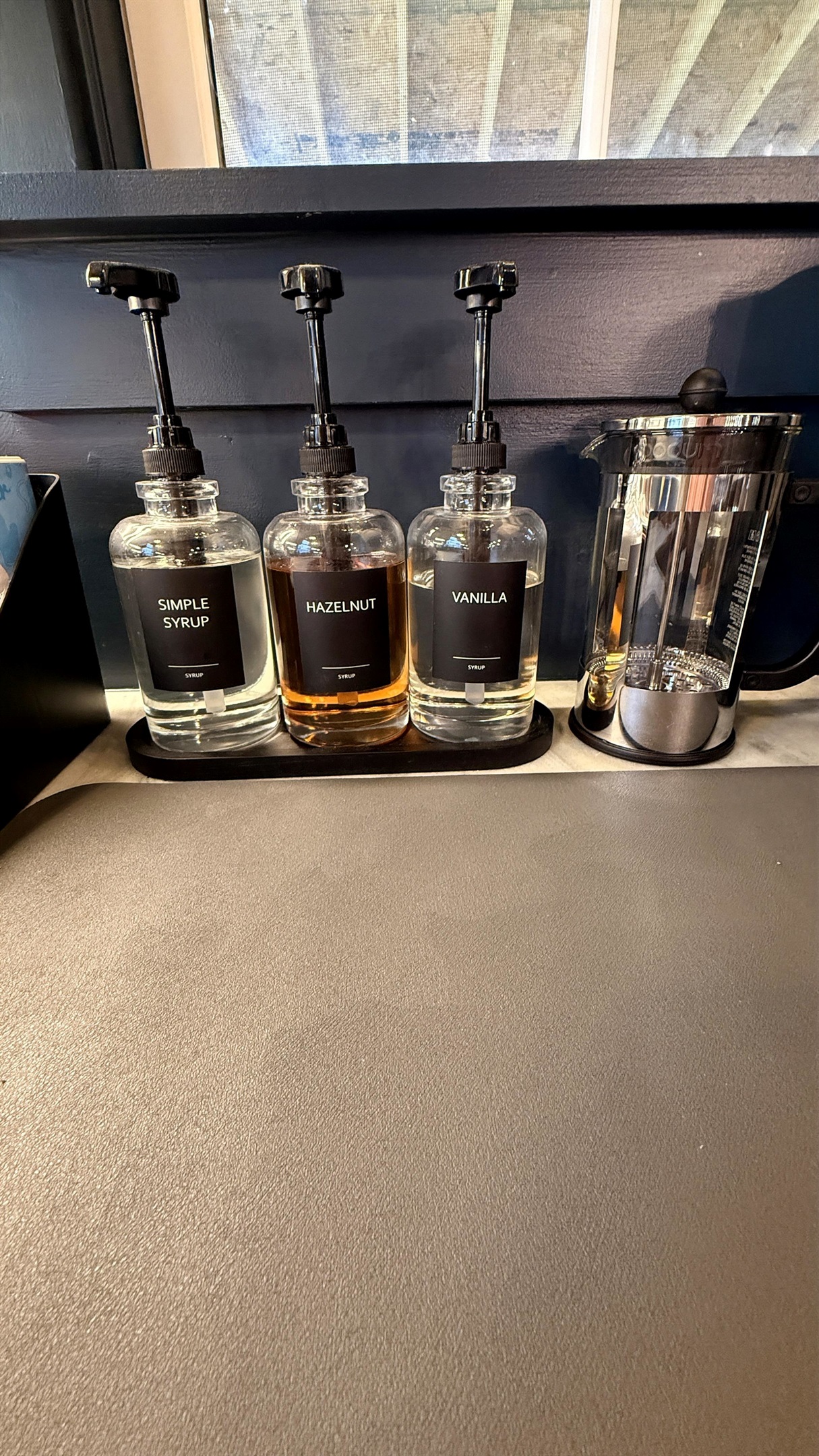 A nod to bourbon-country refinement — house syrups and a French press await, inviting guests to stir, pour, and savor each morning with the same care and craft that define Kentucky’s finest traditions.