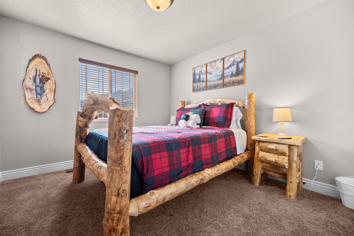 Cozy and inviting bedroom—perfect for a restful night’s sleep.