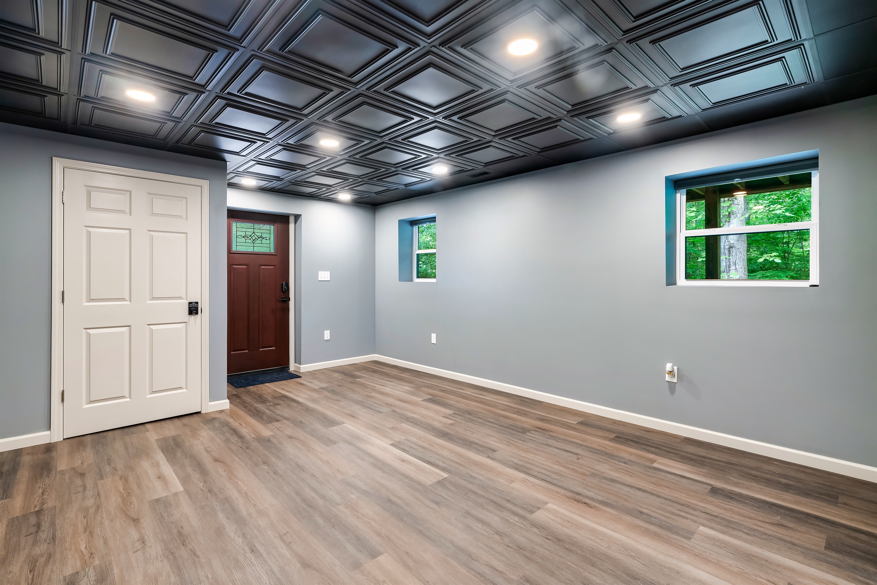 First impressions matter! Step inside and immediately notice the modern design and attention to detail that defines Mid Mod Mountain Bliss.