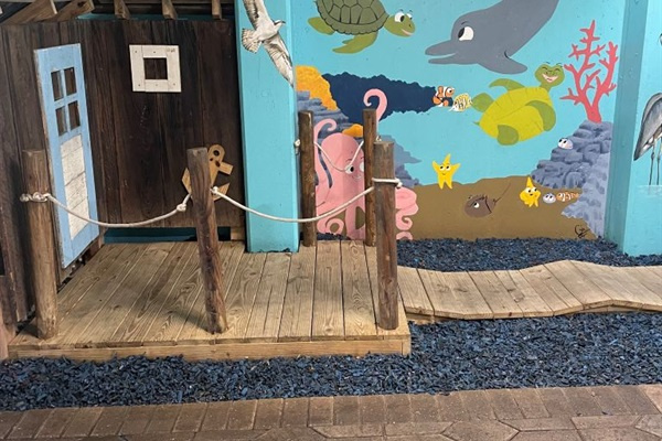 Child play area