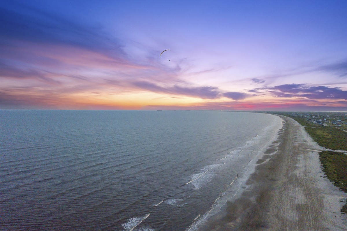 cc650f8b881d4f6880f04573a33268ee Large | Beachhouse | Texas | TX | Vacation Homes | Galveston | Crystal Beach | Kokomo | Breezy Days | Beachfront Elegance | Sunrise Serenity | Southern Sands Property Management, LLC