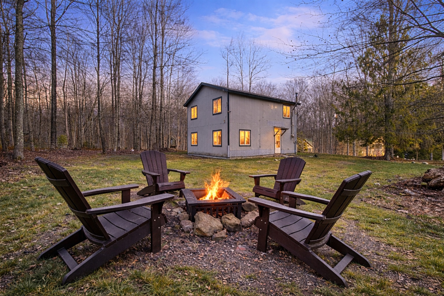 Mountain Time | Arrowhead Lake | Pocono Mountains | Serhii Vacation Rentals