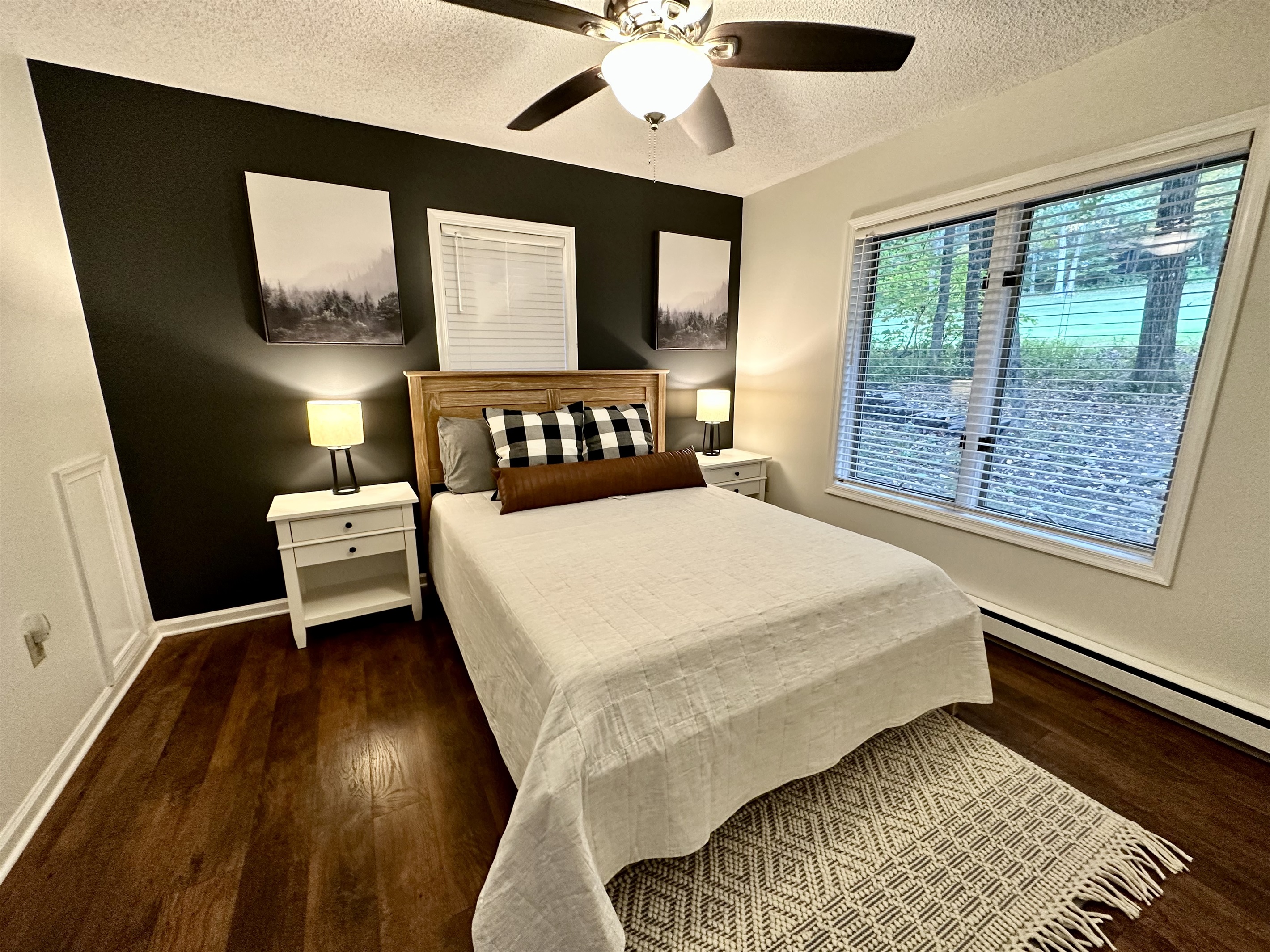 Bedroom2: Queen memory Foam just outside the fireplace