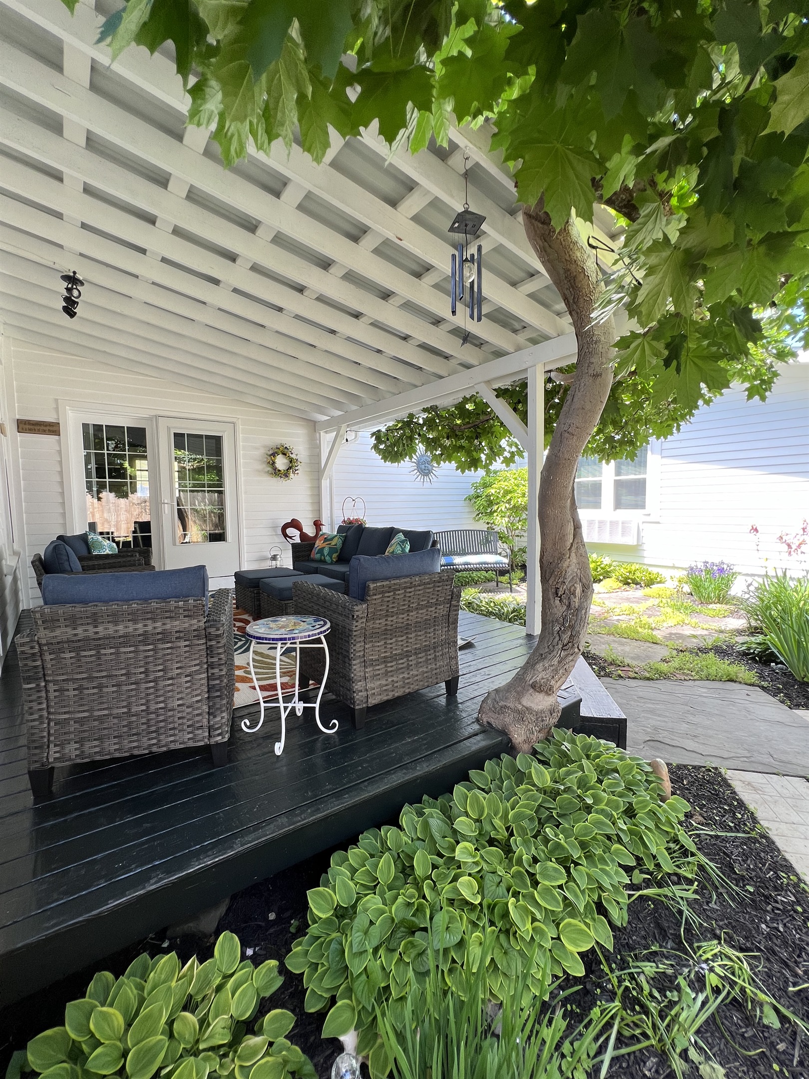Covered rear porch
