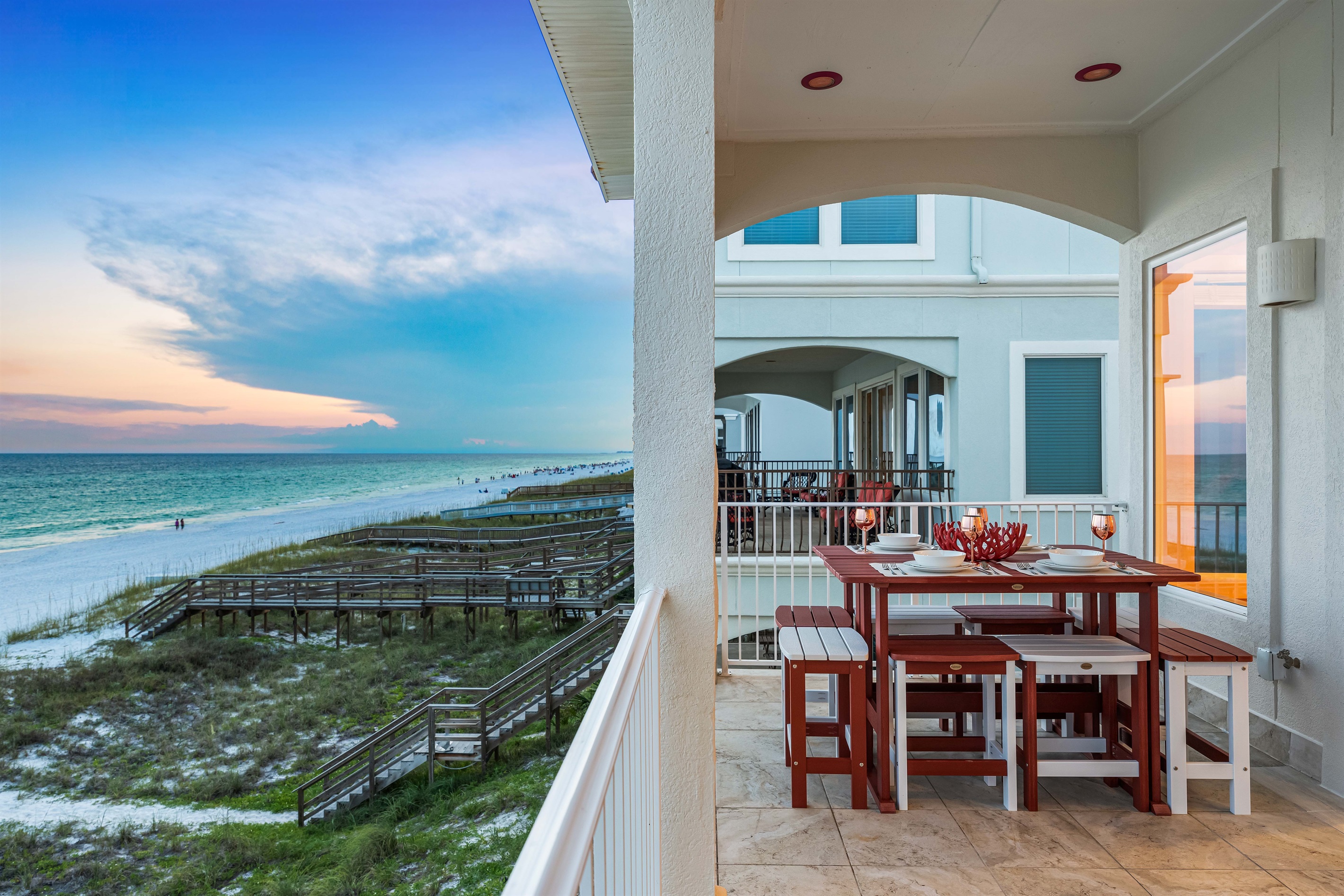 Beachfront Dining | Second Floor