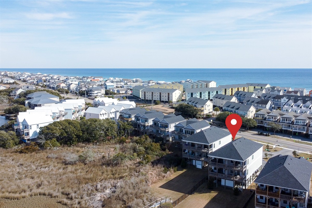 Exact location shown 📍 Aerial view highlighting the home&rsquo;s place within the neighborhood, with the Atlantic Ocean just beyond