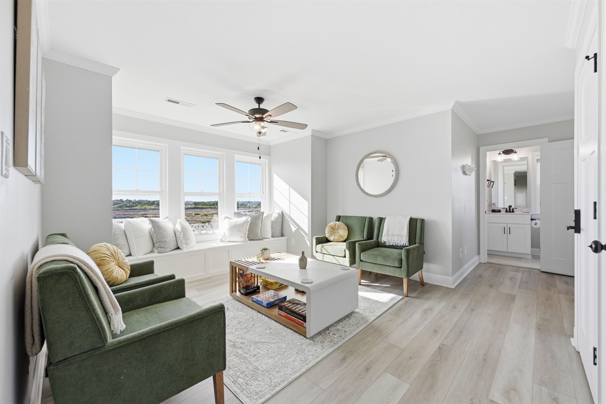 Cozy corners and waterfront views make this the perfect escape
