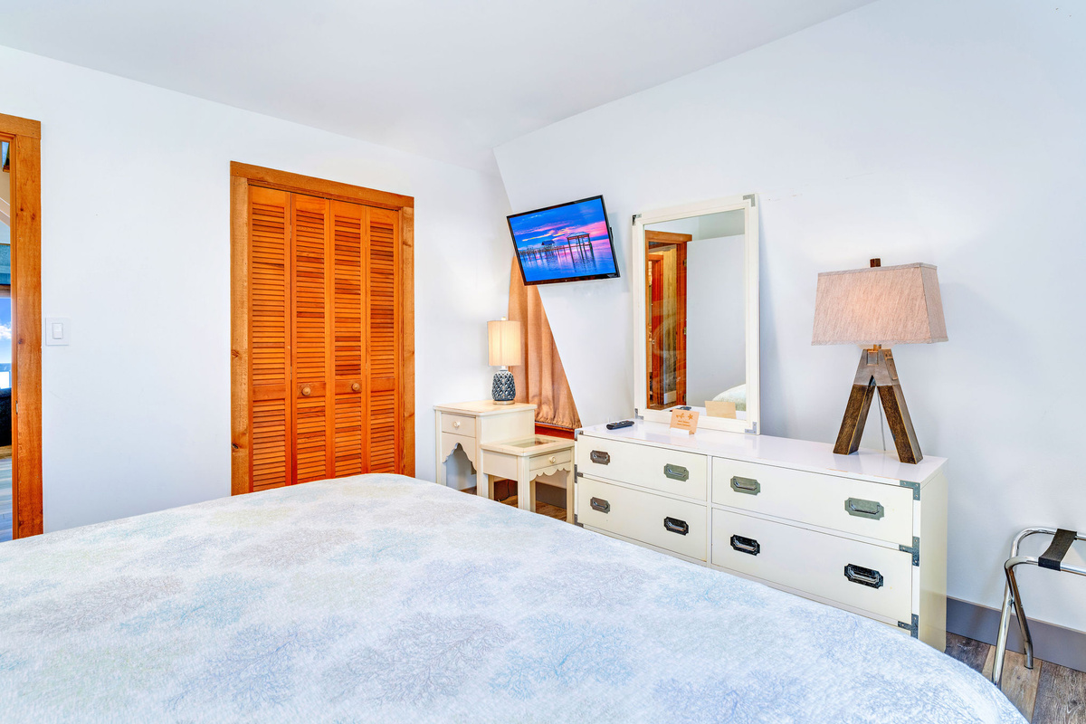 King Bedroom
