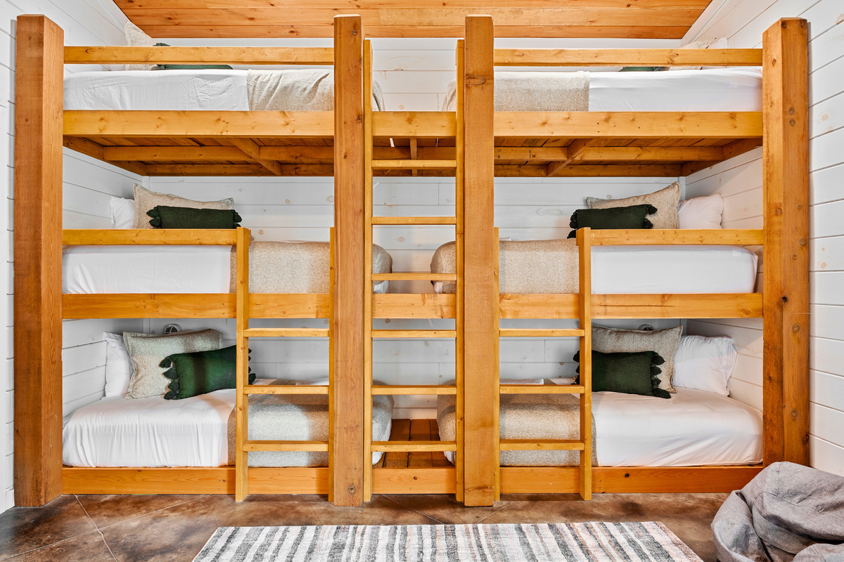 Sleepover squad goals! This bunk room is a dream come for kids or friends who love a little late-night chat.