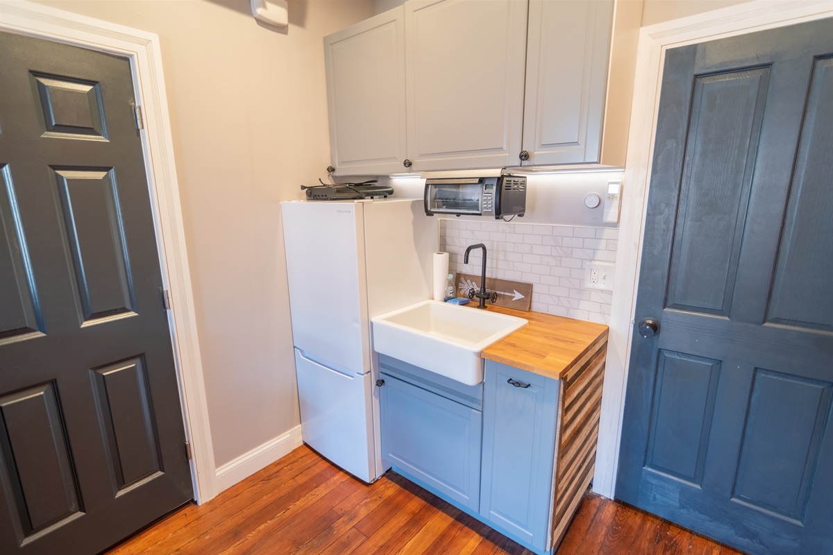 Kitchenette