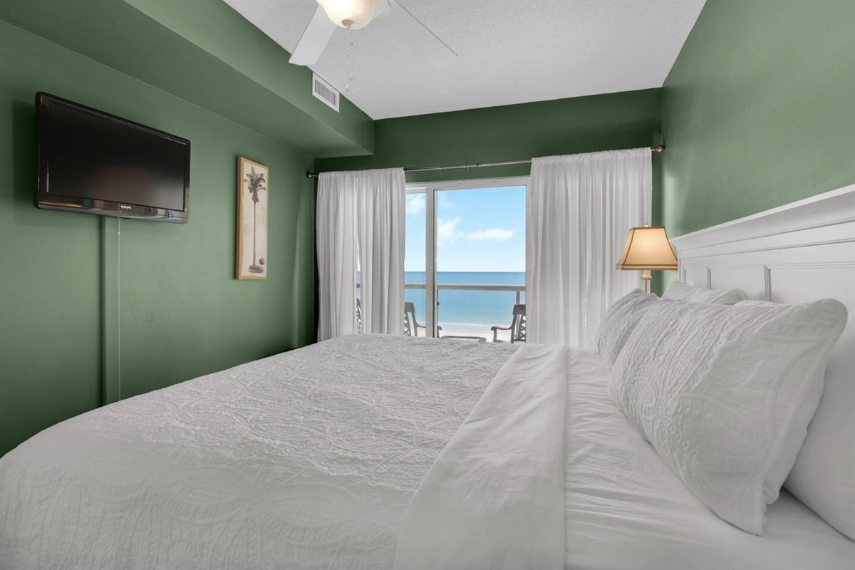 Master bedroom- King- Gulf Views